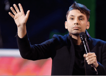 Copano y la fragmentación de Chile: «Además quieren que sea púrpura y que esté afuera del continente, flotando en el océano»