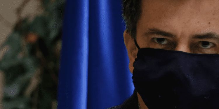 Diputado Celis por eventual reapertura al turismo de Rapanui: «Se debe fiscalizar fuertemente el cumplimiento de los protocolos sanitarios»