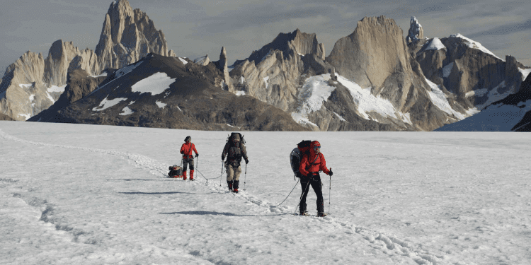 Opinión / Límite chileno-argentino en el Campo de Hielo Patagónico Sur: ¿histórica desidia o incompetencia gubernamental?