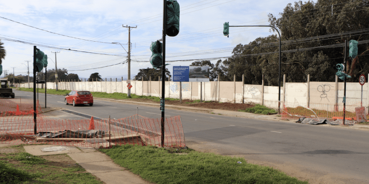 Avenida Normandie contará con nuevo semáforo en el acceso a la península de Quintero