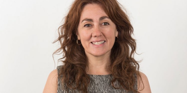 Nueva directora de EFE regional apoya tren Valparaíso-Santiago