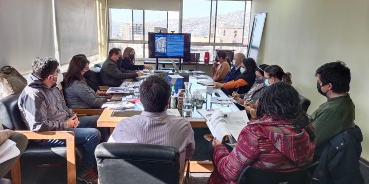 Bienes Nacionales, Obras Públicas y Cultura comienzan mesas de trabajo para recuperar emblemáticos inmuebles de Valparaíso