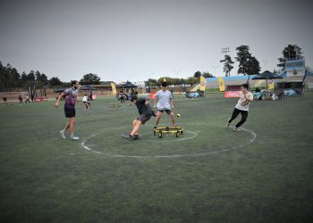¿Qué es el Roundnet o Spikeball? Desconocido deporte tiene a dos chilenos en el primer mundial de esta disciplina en Bélgica