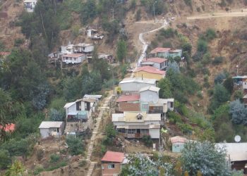 Corte de Apelaciones ordena al municipio de Valparaíso a restablecer la calidad de área verde en toma de Quebrada Cabritería