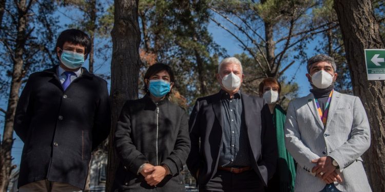 Municipio de Quilpué y Escuela de Ingeniería Mecánica de la PUCV firman importante convenio de colaboración