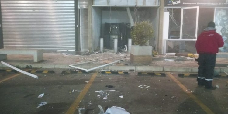 Crece sensación de inseguridad en la región: en Limache reventaron un acceso en paseo comercial para intentar llevarse un cajero automático
