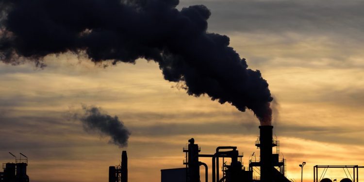 Chile y la urgencia de buscar nuevas fuentes de energía renovables