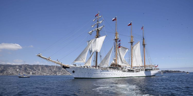 Corte de Apelaciones de Santiago confirma fallo que ordenó al fisco indemnizar a profesora torturada en buque Escuela Esmeralda