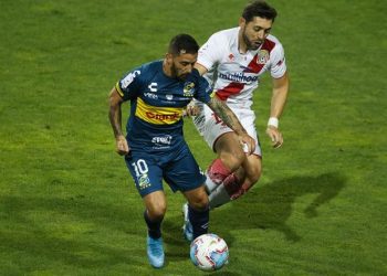 Everton golea a Curicó en un gran partido de Adrián Sánchez: Colo Colo podría sacar ventaja mañana en la tabla de posiciones