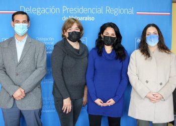 Delegada presidencial se reunió con nueva titular del directorio de EFE para coordinar acciones que beneficien a los pasajeros