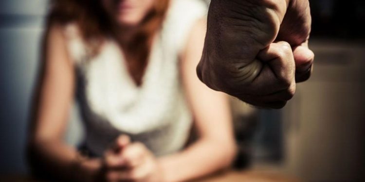 Entrevista / Académica de la UNAB: “El riesgo de ser una víctima de femicidio en Chile es mayor cuando la mujer es extranjera”