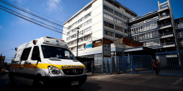 Gremios de funcionarios de la salud de los hospitales de la red Valparaíso-San Antonio reiteran su molestia por gestión de la directora (s) del SSVSA