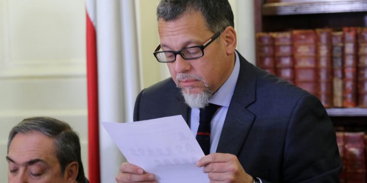 Senador Lagos Weber aprobará texto de la Constitución «con la esperanza de generar una reforma profunda”