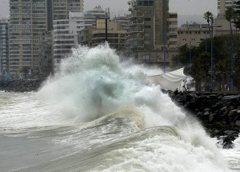 Temporal en la región / Vientos de hasta 74 kilómetros por hora se esperan en las comunas costeras ante el ingreso de un nuevo sistema frontal