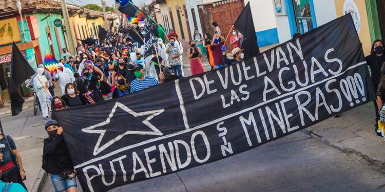 Fiscalía desiste de la querella en contra del alcalde y el director de obras municipales de Putaendo presentada por Minera Vizcachitas Holding