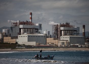 Quintero-Puchuncaví: CNE autoriza desconexión anticipada de Unidad 1 de la Central Ventanas