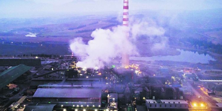 Ventanas reanuda sus operaciones de la fundición en Quintero luego que SMA aprobara su nuevo plan de ejecución