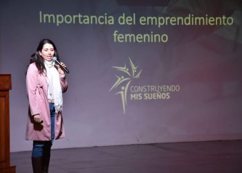 Cerca de un centenar de mujeres dio vida a seminario para emprendedoras en San Felipe