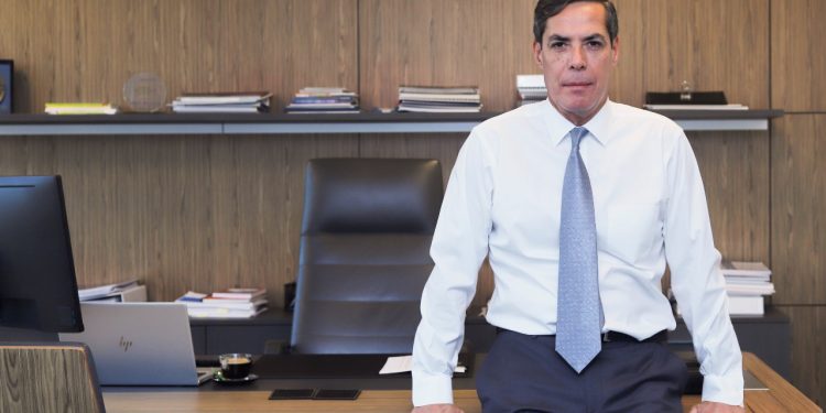 Acuerdo entre YPF y ENAP para la exportación de crudo de Vaca Muerta hacia Chile y otros mercados internacionales