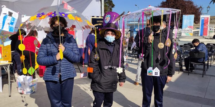 El arte en terreno: inauguran en Cartagena la Feria de Lectura, Escritura y Comunicación