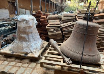 Gran noticia para los porteños: llegaron las campanas de la Iglesia San Francisco del cerro Barón