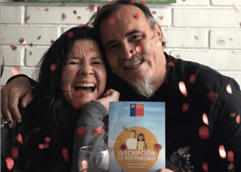 Se casó el Flaco: Paul Vásquez confirmó por redes sociales su compromiso con su pareja