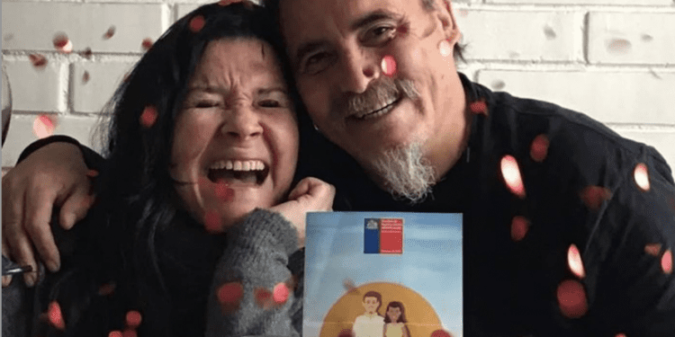 Se casó el Flaco: Paul Vásquez confirmó por redes sociales su compromiso con su pareja