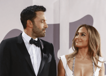 A tres semanas de casarse, Jennifer Lopez y Ben Affleck deciden «tomarse un tiempo»