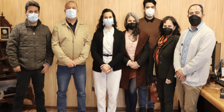 Seremi Minvu y alcalde Mauricio Carrasco conversaron acerca de la modificación al Premval Quintero-Puchuncaví