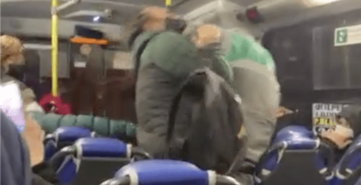 Gremio de conductores condena agresión de chofer hacia pasajero en microbús