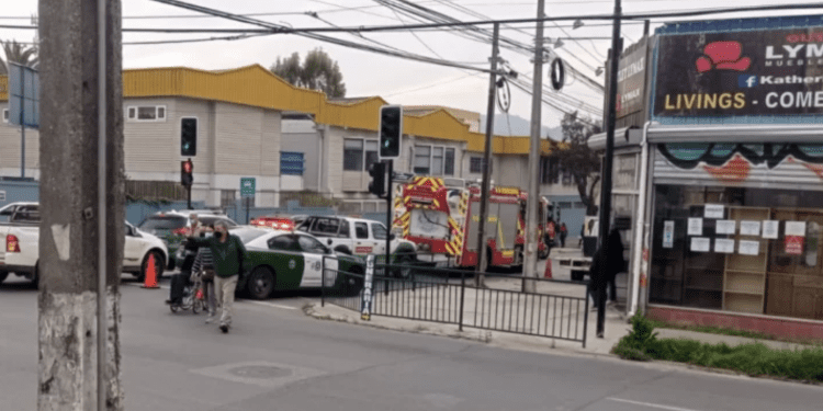 Explosión en laboratorio químico de colegio en Quilpué deja a cuatro estudiantes con quemaduras