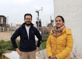 Centro de Ciencia del Clima y la Resiliencia instala equipos para monitorear compuestos contaminantes del aire en Quintero