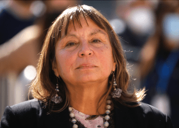 Último minuto / Presidente Boric acepta renuncia de la ministra Jeannette Vega