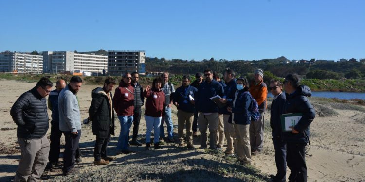 Ministros del Segundo Tribunal Ambiental realizaron visita inspectiva al humedal urbano Estuario Los Molles