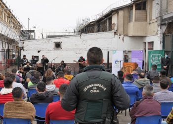Big Band Puerto San Antonio se presentó en la cárcel local