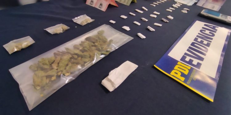 PDI San Felipe detiene a cuatro personas por microtráfico