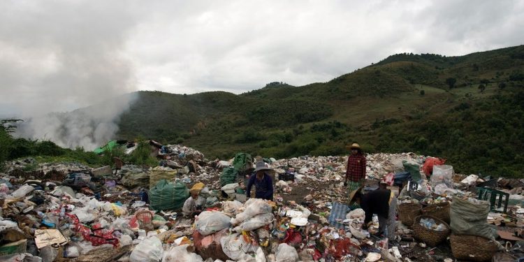 Reportaje / La humanidad convive a diario con la contaminación ambiental