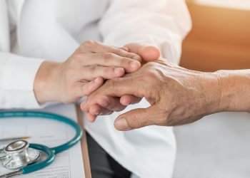 Sala de la Cámara de Diputados aprueba en general proyecto que prohíbe informar deudas en salud