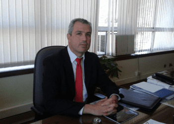 Ex seremi del MOP durante el segundo gobierno de Michelle Bachelet es el nuevo gerente general de EFE Valparaíso