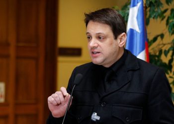 Diputado Gaspar Rivas presenta proyecto para endurecer medidas cautelares a imputados y se autodenomina el «Bukele chileno»