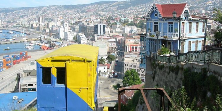 Opinión / La belleza caótica de Valparaíso