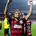 Arturo Vidal celebra en cancha: Flamengo vence a Corinthians y es el primer semifinalista de la Copa Libertadores 2022