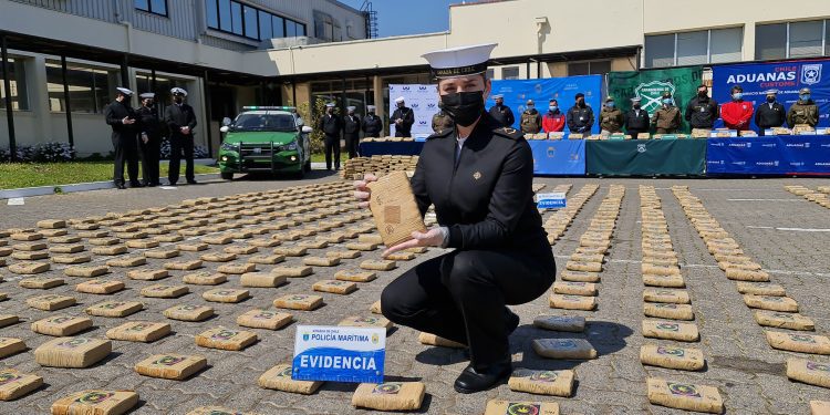 Golpe al narcotráfico: incautan más de una tonelada y media de droga ingresada por vía marítima al país