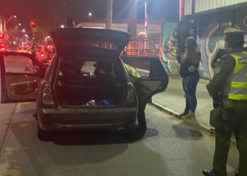 Quilpué: efectivos de Carabineros detienen a individuo que portaba al interior de su vehículo marihuana y conducía bajo la influencia de sustancias psicotrópicas