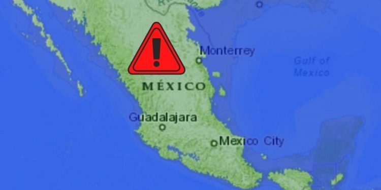 Fuerte sismo de magnitud 7,5 sacude el suroeste de México
