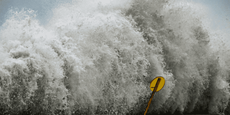 Gobernador de Florida ante llegada de Ian: «Este va a ser uno de esos huracanes históricos»