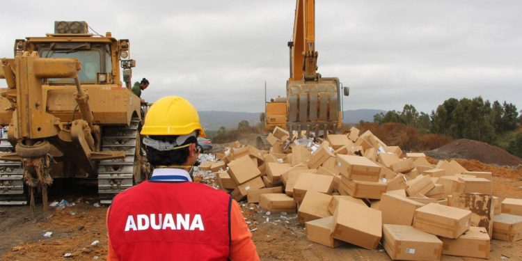 Aduanas destruye 772 millones de cigarrillos de contrabando incautados durante los últimos años