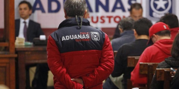 Anfach denuncia que Aduanas no está incluida aún en proyecto de Reforma Tributaria