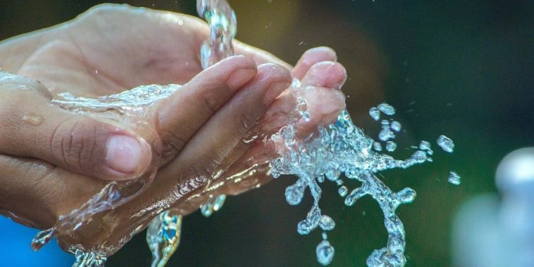 Rodrigo Mundaca destaca gestiones del Gobierno Regional para garantizar suministro de agua al Gran Valparaíso