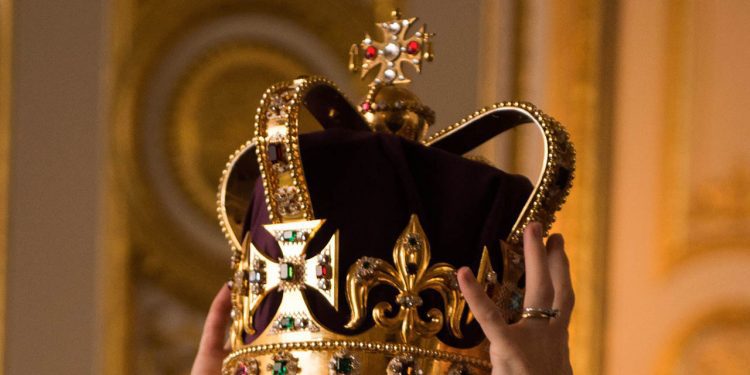 Opinión / Rol de las monarquías en la modernidad